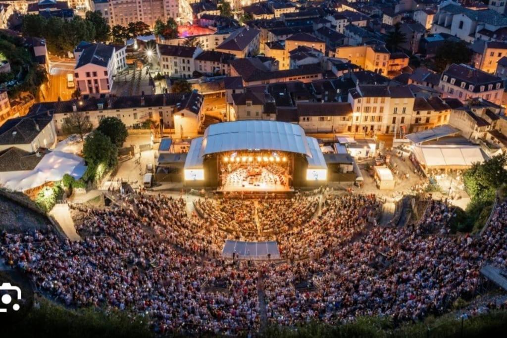 L'Escapade Boheme Lägenhet Vienne  Exteriör bild